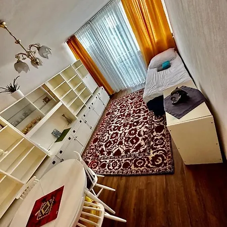 Szálloda Ok Ksieg !!!!!!!!!!!!!!done Grzybowska 9 Nf *